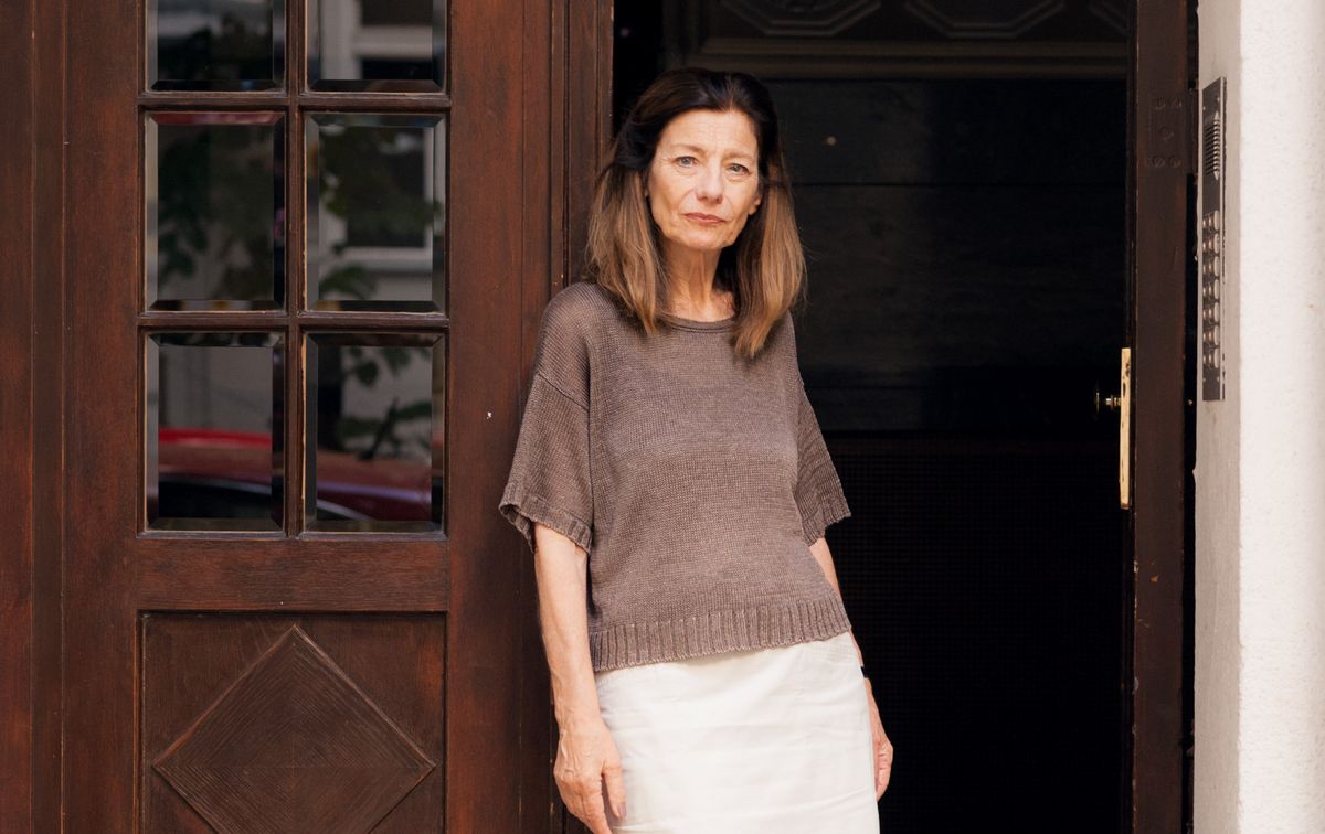 Sie zerlegt die Macht-Mechanik der Sprache