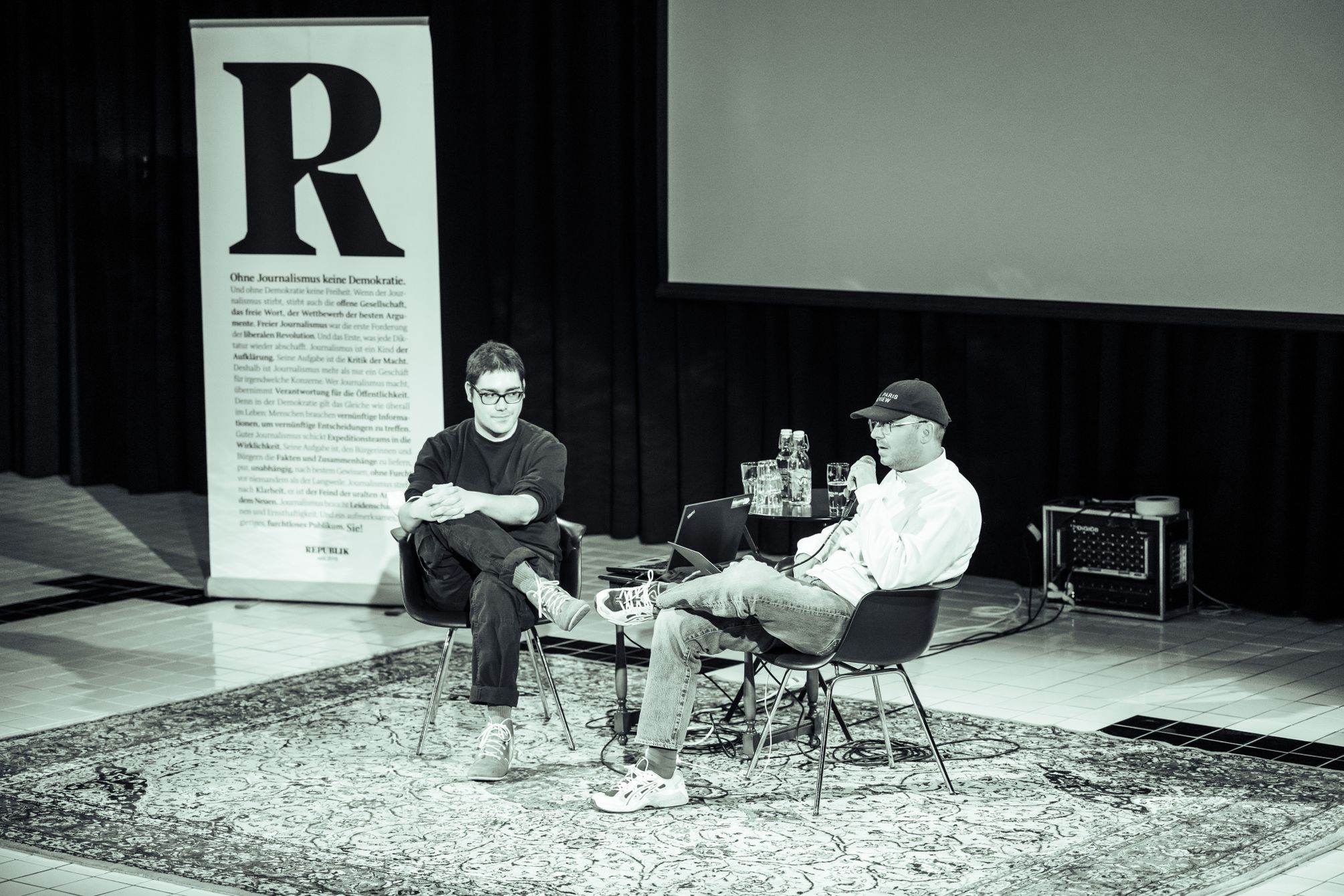 Wie man Lügen enttarnt – mit Daniel Ryser und Basil Schöni – Republik